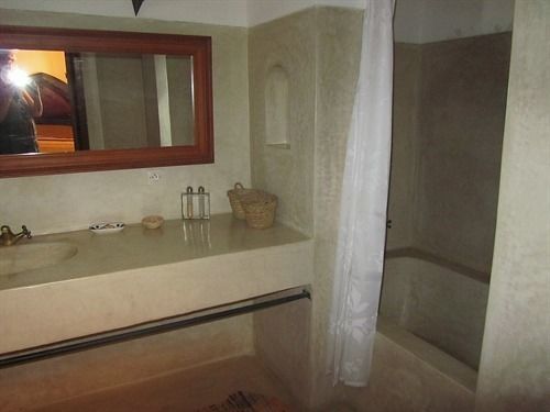 Riad Dombaraka 3*