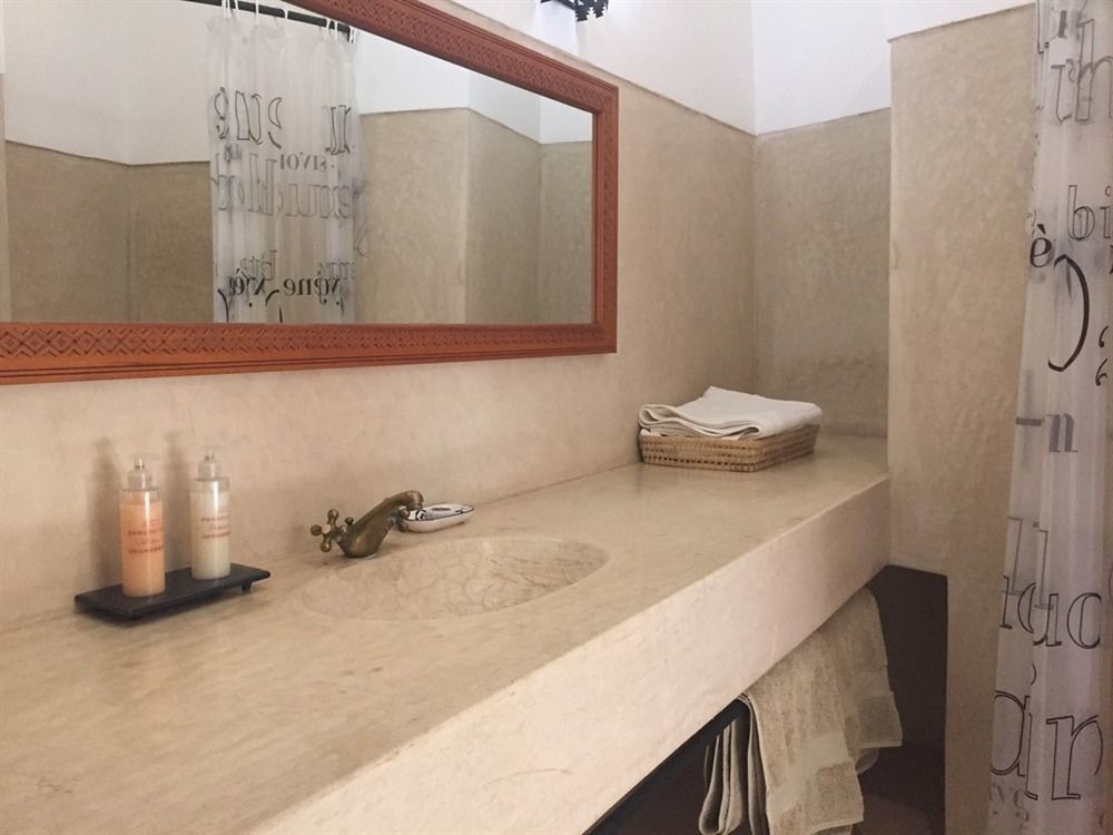 Riad Dombaraka 3*
