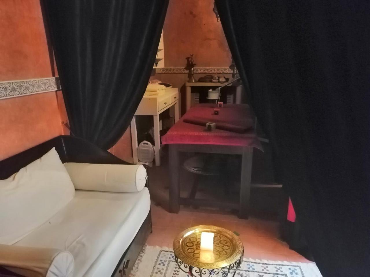 Riad Lalla Aicha & 3*
