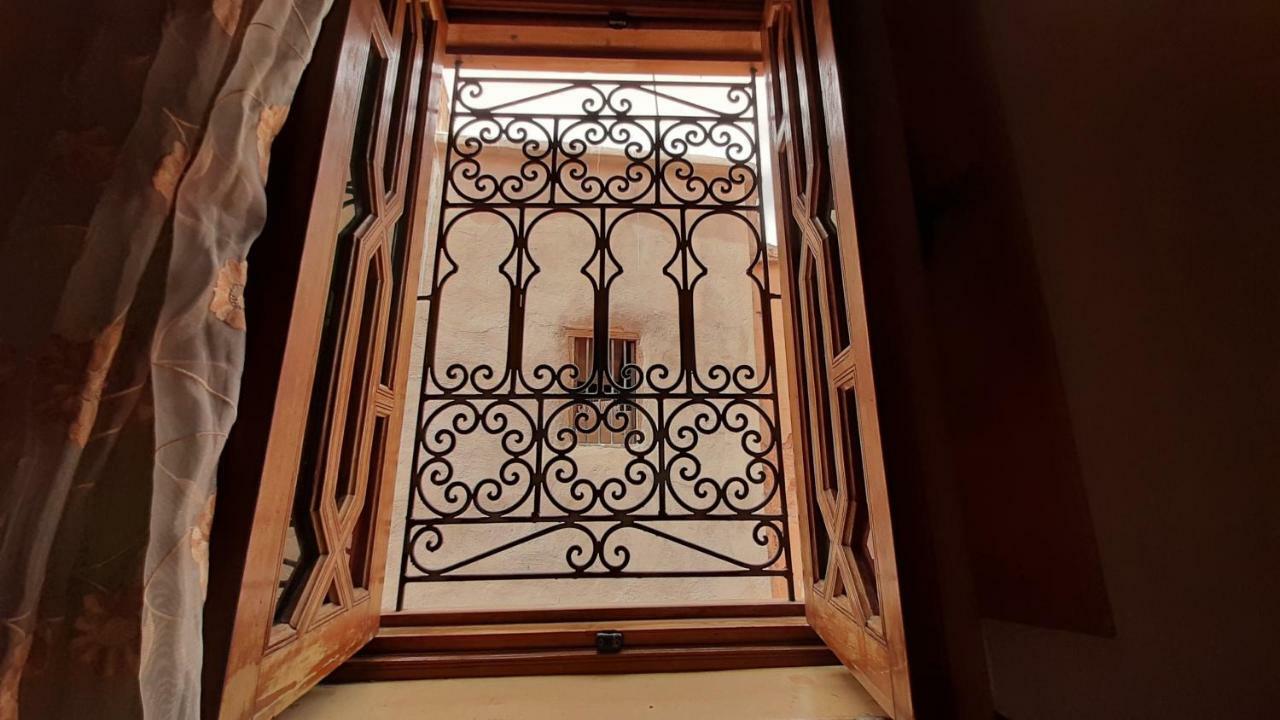 La Porte Des 5 Jardins Riad