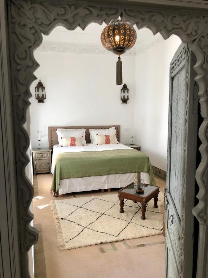 Riad Hadika Maria