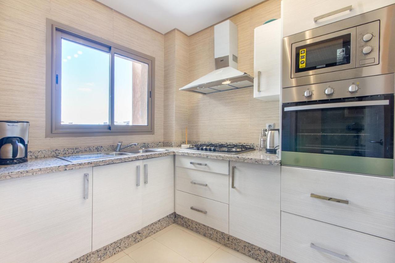 Lumineux Et Vue Degagee Sur Piscine A Prestigia Apartment *