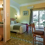 Room In Bb - Double Room In A Charming Villa In The Heart Of Marrakech Palm Grove