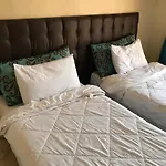 Appartement Dans Une Residence Avec Golf, Piscine