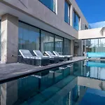 Villa 6 Suites Piscine Chauffee - Villa Leyana