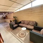 Gueliz, Majorelle, Beautiful Apartment With Large Terrace