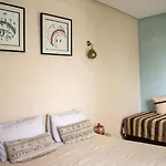 Golden Riad Retreat