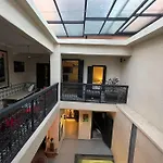 Riad N105 Exclusive