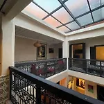 Riad N105 Exclusive