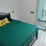 Nic\'S Apartment