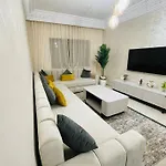 Appartement De Luxe Avec Piscine Hivernage
