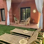 Evasion Familiale Avec Piscine