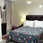 Maison H