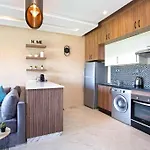 Cozy&Elegant-Prestigia-Pool-10Min From Gueliz