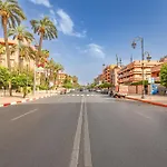 Appt Elegant Et Confort Dans Le Centre De Marrakech