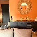 Appartement Centre Gueliz Avec Terrasse Spacieuse