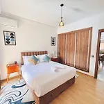 New Apartment In Gueliz, Pool, Balcony & Parking