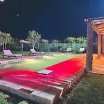 Villa Piscine Privee Sans Vis A Vis , Vue Superbe , Proche Centre - Fibre Optique Wifi