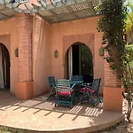 Appartement Vue Piscine Palmerie