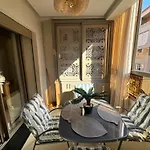 Luxury Apartment In Central Marrakech - Pool & Fast Wi-Fi
