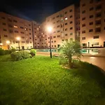 Appartement Agreable & Grand Piscine & Family