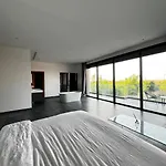Villa Grenadier