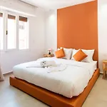 Terra Cotta Suite, Luxe & Relaxing Bath