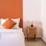 Terra Cotta Suite, Luxe & Relaxing Bath