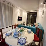 Amazing Apartment Center City
