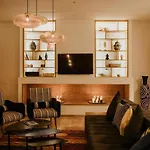 Luxury 5-Suite Villa With Heated Pool, Steam Room & Games