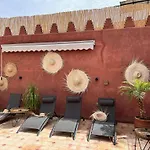 Riad L\'Ideal
