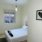 Modern Apartment Near Airport