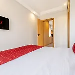 City Center-1 Queen Br With Ac, Pool And Iptv- Parking