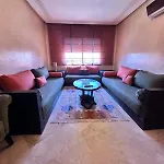Central Gueliz Apartment Bright & Peaceful