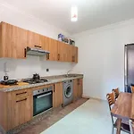Appartement Au Coeur De Marrakech A Cote De La Gare Avec Piscine