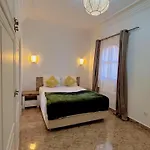Charmante Maison Avec Jardin Et Piscine