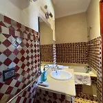 Luxury Private Riad, Air-Conditioned And Pool