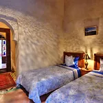 Riad Aventurine