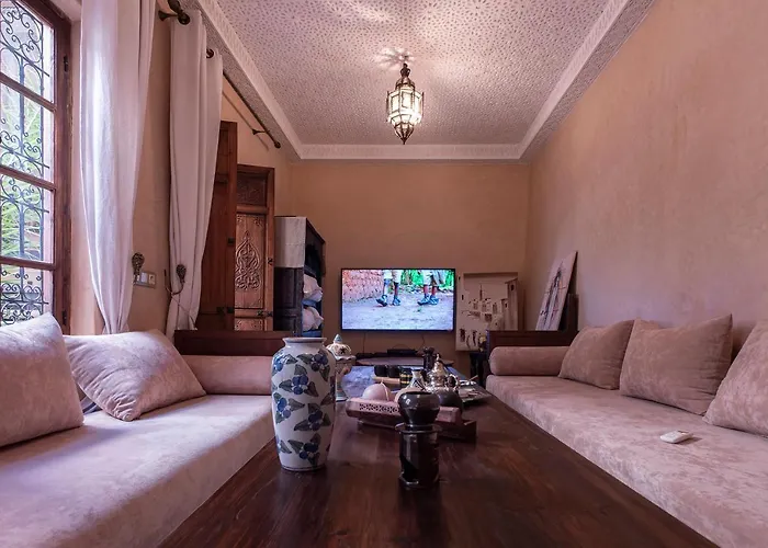 Riad Oumnia - Top Emplacement - Riad En Entier - Jacuzzi