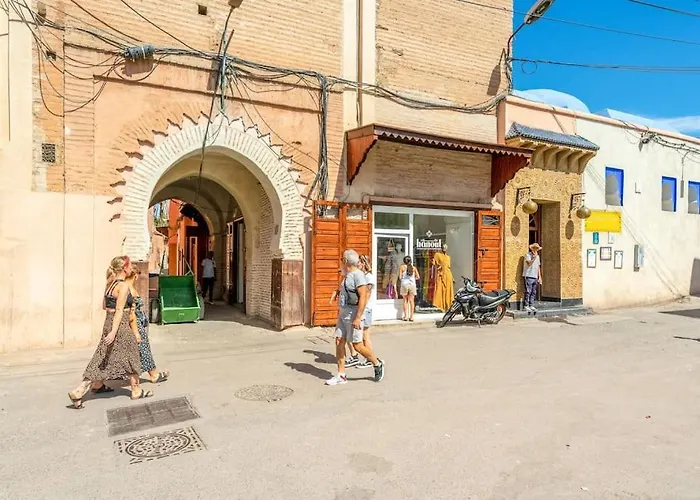 Central Entire And Exclusive House ,Ryad No Shared