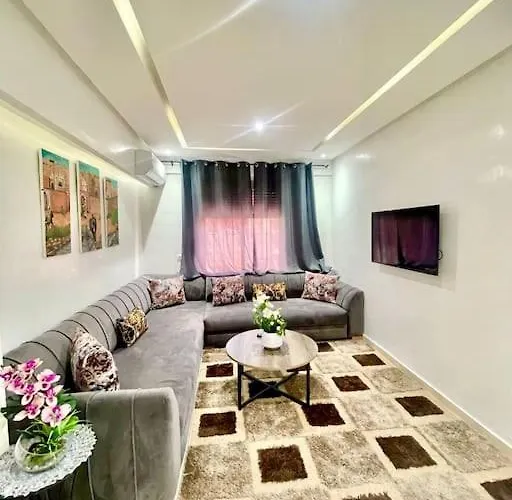 New! Joli Appartement En Plein Centre Ville
