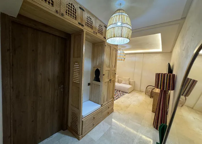 Apartment Seven Nour