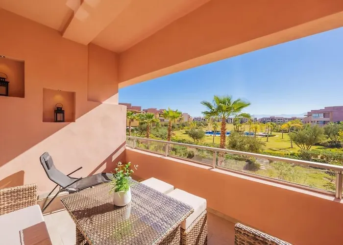 Luxury Apartment Golf & Pool View - Wifi