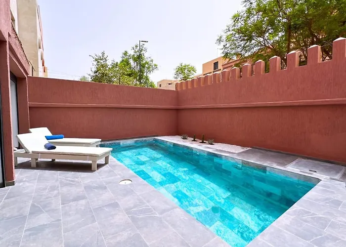 Villa Jassmin, Piscine, A 6Km Du Centre Ville