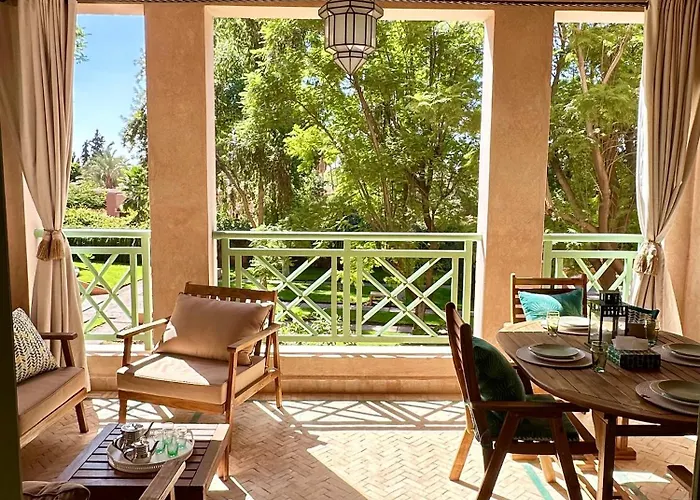 Somptueux Appartement Jardin & Piscine - Hivernage