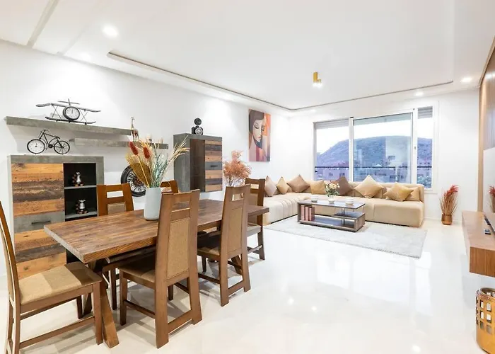 Luxury 2 Bedroom With Mountain View