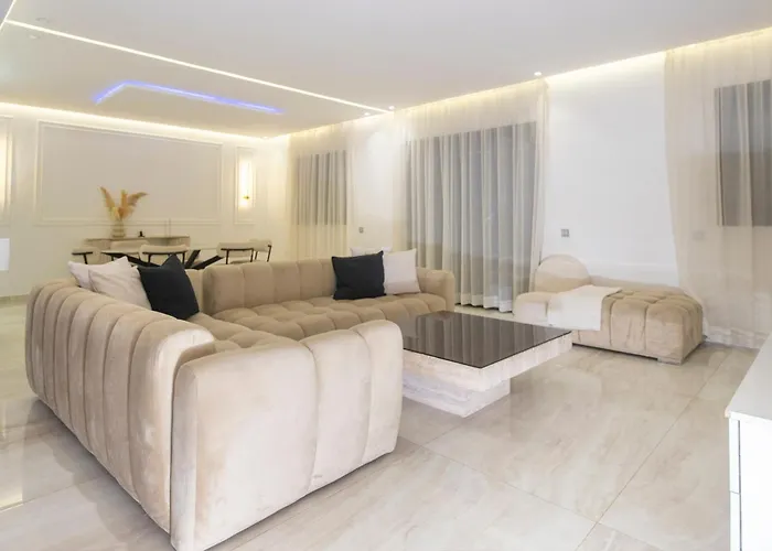 Menara Garden Duplex 3 Suites