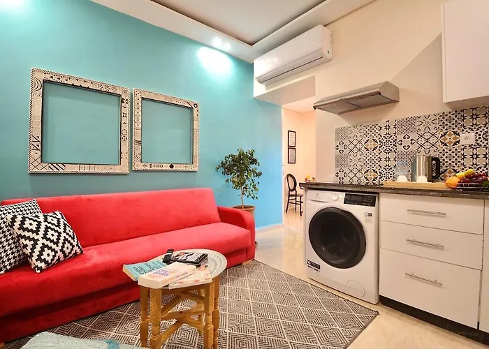 Lalla Homes Pink Gueliz