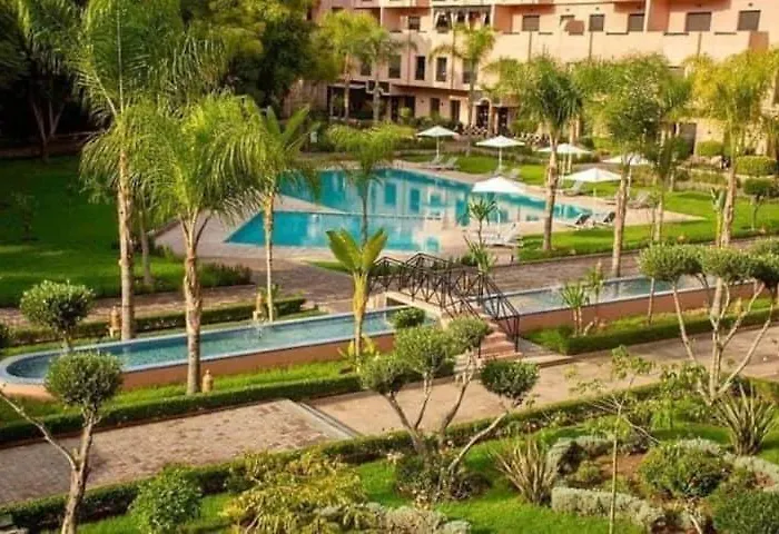 Appartement De Luxe 2 Chambres Centre Ville Village Privee Avec 5 Piscines