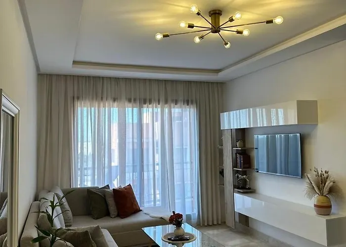 Luxury Apartment And Free Parking